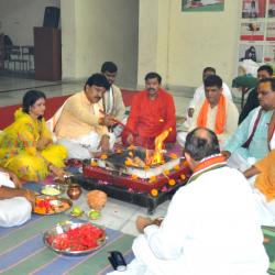 Vice Chancellor doing pooja